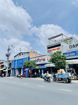 ngộp bank ! cần bán gấp mtkd lạc long quân - 165m giá 31 tỷ tl