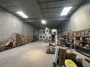 cho thuê xưởng đẹp 300m2 có văn phòng điện 3 pha tân đông hiệp dĩ an