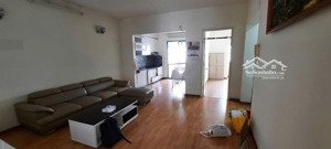 chủ nhà cần bán nhanh căn hộ 3n 100m2 giá thoả thuận. lh 