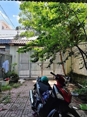 chính chủ cho thuê nhà vườn lài an phú đông quận 12. 2pn, giá: 7tr5