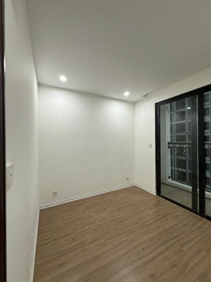 hàng hiếm tại times city - park hill, 11 triệu vào ở luôn, có thương lượng. lh em : 090179328