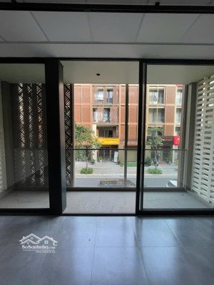 cho thuê nhà phố soho nội thất mới ngay trục đường đông người