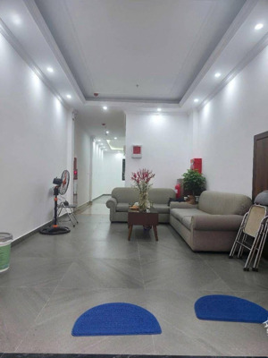 bán nhà phố phùng chí kiên, dt55m, 7 tầng thang máy, ô tô vào nhà, dòng tiền ổn định.