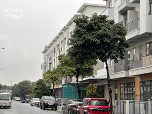 bán gấp shophouse đẹp 75m2, 6,3 tỷ tại centa diamond, đường 6, phường phù chẩn, bắc ninh
