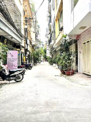 Bán nhà mặt ngõ Võng Thị, Tây Hồ, lô góc, ô tô 7 chỗ vào nhà, ngõ thông kinh doanh. Giá 25.5 tỷ