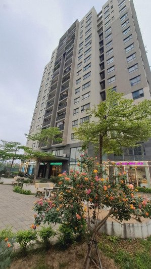 nhỉnh 4 tỷ sẵn sổ căn 2 ngủ cc báo nhân dân- trần hữu dực. liên hệ: 