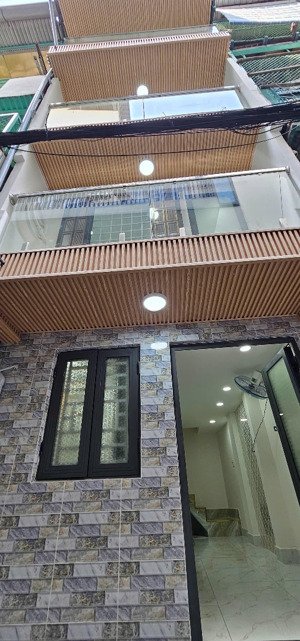 nhà mới trung tâm quận 6 ngay hồng bàng tiện di chuyển full tiện ích