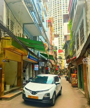 cỗ máy in tiền chạy bằng thang máy - cự lộc - 14p khép kín - 65m x 6t - 14.8 tỷ - thu 900tr/năm