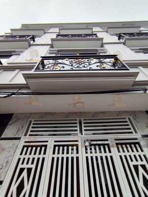 bán nhà 4 tầng xây mới tại an thắng.biên giang.hà đông.dt 31m.giá 3.95 tỷ.lh 