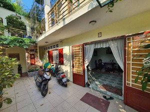 bán villa đồng nai 205m² 3 tầng - 52 tỷ - biệt thự cổ điển mặt tiền quận 10