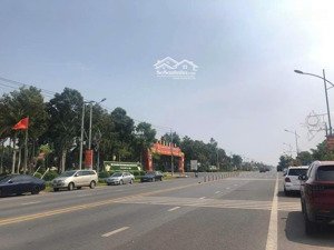 tôi bán lô đất thổ cư, tiện ở sinh sống và kinh doanh, đất giáp kcn minh hưng chơn thành