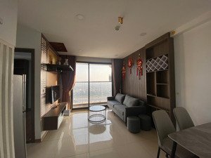 chính chủ ko phải sale nhượng căn góc 2pn2wc 62m2 full đồ cao cấp cc xuân mai tower
