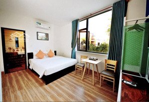 cần bán gấp villa trung tâm phố cổ hội an, giá cực tốt chỉ 11tỷ500. tổng 9 phòng ngủ