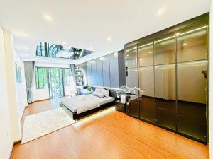 bán gấp nhà 5 tầng còn mới pl võng thị.dt: 75m2.mt: 6,3m. nhà nằm ở mặt ngõ 3 ô tô tránh. kd tốt