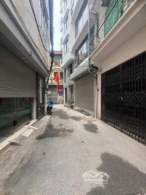 bán gấp nhà phố đại đồng - vĩnh hưng - 40m2 - 6 phòng ngủ full nội thất - giá 7,6 tỷ