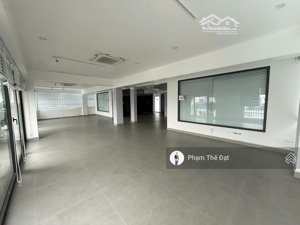 115m2 khu an phú an khánh cho thuê 30 triệu. lh mr.đạt để coi mặt bằng kinh doanh này