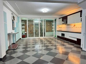 cho thuê nhà mặt phố khu âu cơ | tây hồ : 