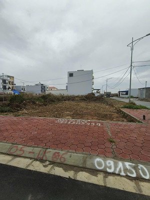 khu đấu giá thuỷ triều thuỷ nguyên. lô góc dt 159.6m