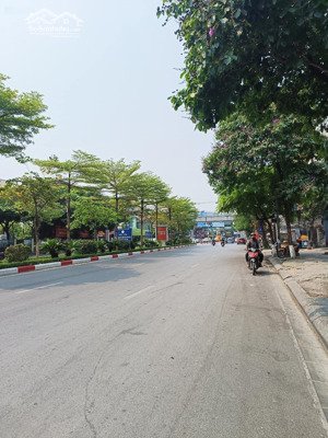 phân lô - 2 mặt phố phạm tuấn tài - trần quốc hoàn 90m2 mặt tiền 8.5m, 5 tầng đẹp long lanh 45.8 tỷ