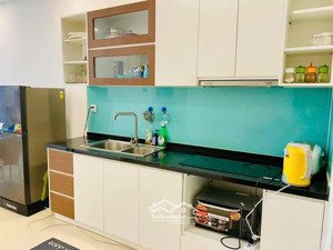 giảm nhanh 100 triệu bán trước tết căn hộ 68m2, the pegasuite 1, lh: xem nhà