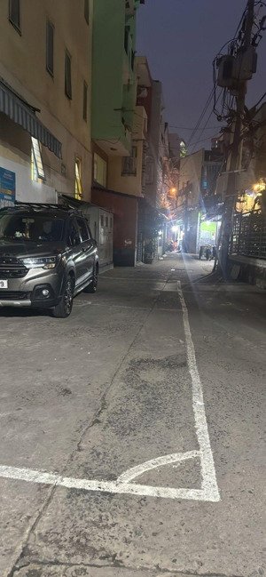 916/ lạc long quân phường 8 tân bình dt 3.9x12. 3tầng. 4 phòng ngủ 5wc