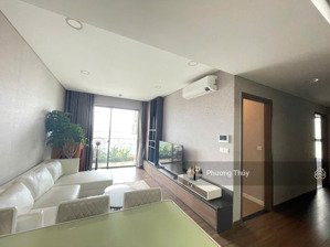 hạ giá 300 triệu bán nhanh, ch screc tower q. 3 giá 1 tỷ720 dt 76m2, 2pn 2nvs, nội thất cơ bản- shr