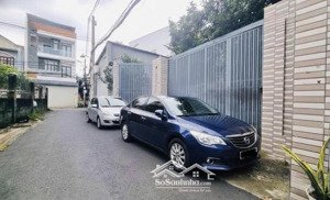 nhà 3 tầng kiên cố cạnh bệnh viện tp thủ đức chợ tam hà, hẻm xe hơi thông cho thuê 9 tr/ tháng