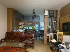 chào bán căn 3tầng 3mê ,mới đẹp, đường 7m5 ,dt 80m ,lý văn tố sơn trà đà nẵng