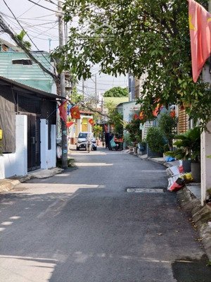 cực nóng, chỉ 9,1 tỷ, nhà 97m(4,4*22), 2 tầng, mt đường số 18, linh đông, thủ đức, tp hcm