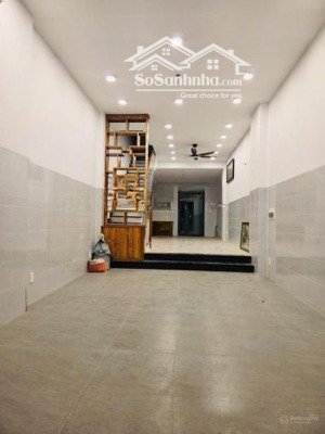 nhà trệt lầu kiên cố 59m2 cạnh chợ linh xuân giáo xứ xuân hiệp, cho thuê 9 triệu/ tháng chỉ 4.2 tỷ