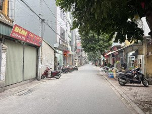 cần bán gấp mảnh đất thổ cư đường ô tô tránh tại trung tâm tdp cửu việt, trâu qùy, gia lâm