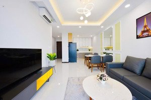 bán căn góc 3pn 2wc full nội thất tầng cao view thoáng gần sân bay 92m2 giá nhận nhà 7.8 tỷ