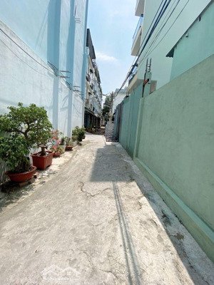 cần bán gấp nhà hxh 3 tấm lưu hữu phước p15 q8, giá chỉ 5,1 ty tl, bán gấp. lưu hữu phước