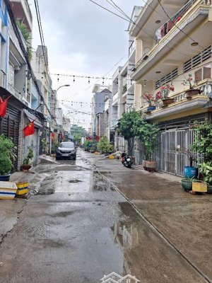 nhà đẹp 3 tầng an lạc an dương vương 69m2 đường 8m thông nhik 7 tỷ