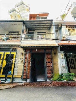 nhà đẹp bình tân 4x12m 3pn hẻm 5m thông cách chợ vài bước