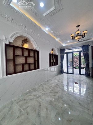 siêu biệt thự nhà bè- 100m- gara ô tô thiết kế hoàng gia -giá chỉ 9.6 tỷ