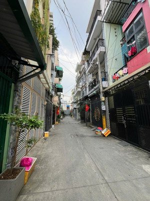 bán nhà hẻm xe hơi đường tân sơn nhì, p.tân sơn nhì, q. tân phú :