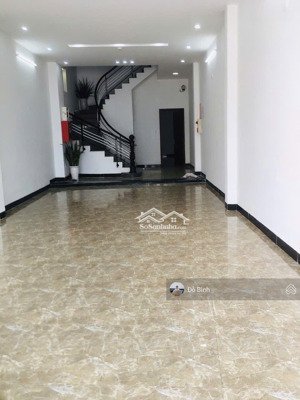 cho thuê nhà 5 tầng đường 2/9 - 9 phòng rộng - 10wc - thang máy - pccc tự động