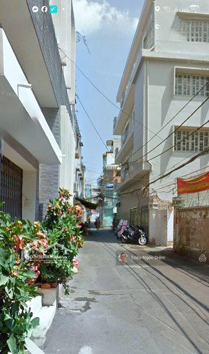 giảm sâu 2 tỷ nhà 2 mặt hẻm ô tô đakao quận 1. 78m2 ngang lớn 6.6m ở ngay .