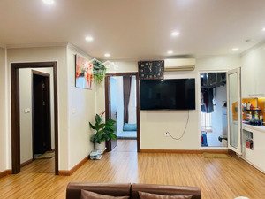 bán căn hộ 2pn2vs 71m2 view sông , hướng đông nam cực đẹp giá 4tỷ8 bp