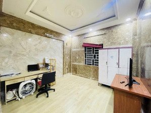 4x20m, bán nhà hẻm 8m, 4 tầng, hà huy giáp, thạnh lộc, q.12, 6 tỷ nhỉnh