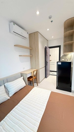 hàng hiếm -hơn 11 tỷ mỹ đình -44m2-20 ra ô tô-dòng tiền ổn định-50triệu/tháng