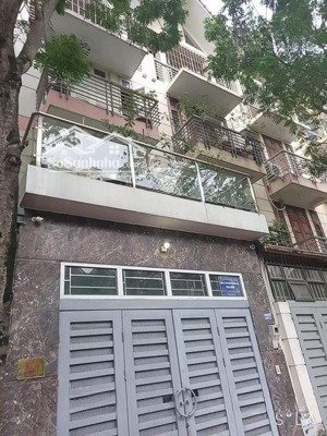 bán nhà phố đa sỹ kiến hưng hà đông 33m2 4 tầng hởn 6 ỷ nhà đẹp ở ngay ô tô gần lhcc 