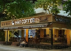 siêu lô góc 2 mặt phố khu tràng tiền rất hợp chuỗi cafe, showroom, thời trang,...