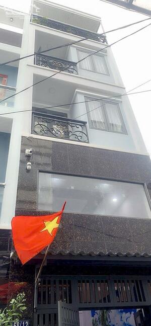 Bán nhà HXH Trần Bá Giao, P.5, Gò Vấp: 3,5 x 15, giá 7,4 tỷ.