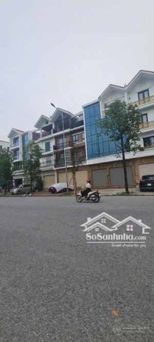 chính chủ bán đường 30m kđt phú lương văn phú 90m 5 tầng mt 7,2m