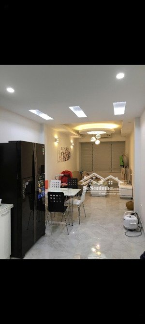 nhà 5,5t đẹp full nội thất mới xịn, cáh mp chùa bộc 8m oto vào kinh doanh sầm uất, dt 38/42m 15,9ty