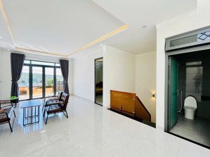 bán nr đẹp xuất sắc tại 260 ama khê, 7,999 tỷ, 100m2