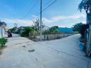 lô góc ngang 8m5 quá đẹp - lệ trạch hòa tiến gần đường liên xã