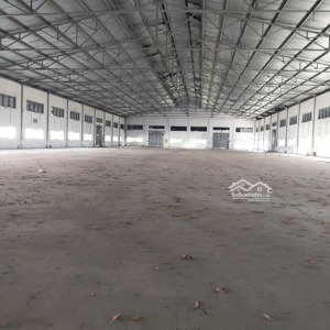 cho thuê 2.500m2 đường trần văn giàu- cont 40f vào ok, pccc có thẩm duyệt